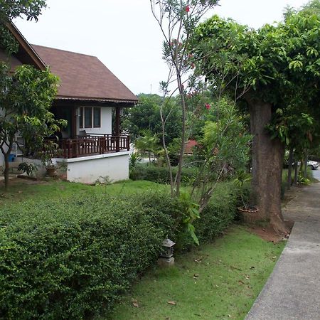 บ้านธานี Choeng Mon Kültér fotó